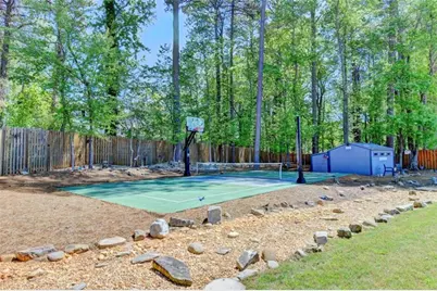 5198 Ashley Drive SW, Lilburn, GA 30047 - Photo 64