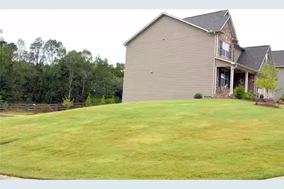 5730 Lanier Valley Parkway, Sugar Hill, GA 30518 - Photo 2