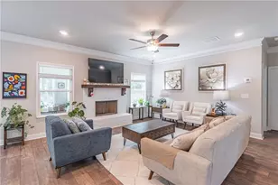 532 Eagles Nest Circles, Auburn, GA 30011 - Photo 10