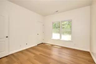 195 Beracah Walk SW, Atlanta, GA 30331 - Photo 32