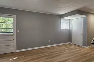 1096 Deleon Ct, Clarkston, GA 30021 - Photo 16