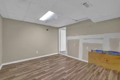 404 Kelly Circle, Woodstock, GA 30188 - Photo 32