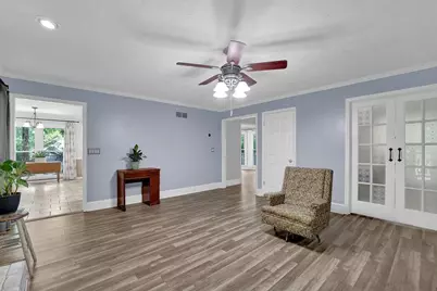 404 Kelly Circle, Woodstock, GA 30188 - Photo 10