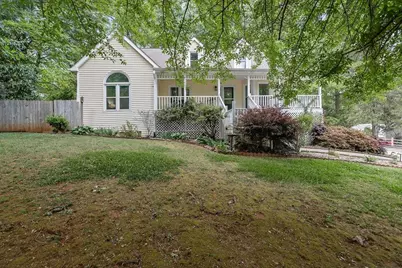 404 Kelly Circle, Woodstock, GA 30188 - Photo 2