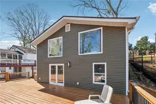 6337 Lakeview Dr, Buford, GA 30518 - Photo 38