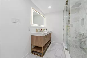 6337 Lakeview Dr, Buford, GA 30518 - Photo 22