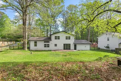 4645 Dunwoody Club Dr, Dunwoody, GA 30350 - Photo 34