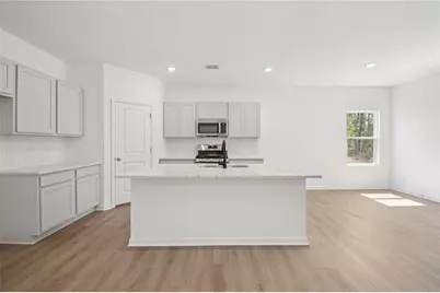 5345 Heron Bay Boulevard, Locust Grove, GA 30248 - Photo 10