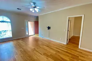 1698 Pin Oak, Dalton, GA 30721 - Photo 8