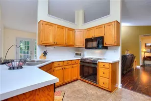 326 Cedar Ridge Dr, Braselton, GA 30517 - Photo 14