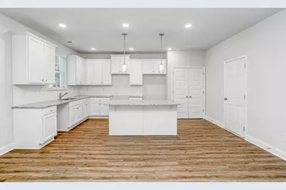 912 Chapman Drive, Macon, GA 31211 - Photo 6