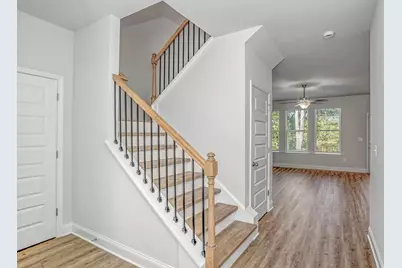 912 Chapman Drive, Macon, GA 31211 - Photo 2