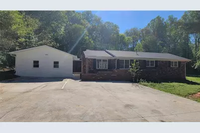 5686 Woodland Drive, Acworth, GA 30102 - Photo 2