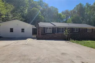 5686 Woodland Dr, Acworth, GA 30102 - Photo 2