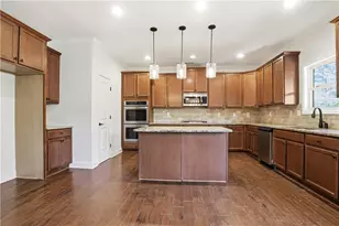 296 Riverwalk Manor Dr, Dallas, GA 30132 - Photo 6