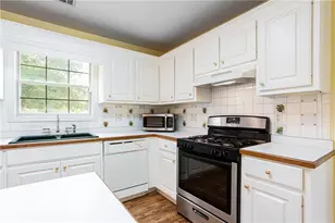352 Olde Wick Trl, Hoschton, GA 30548 - Photo 38