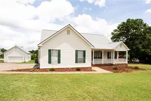 352 Olde Wick Trl, Hoschton, GA 30548 - Photo 12
