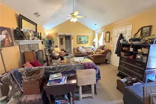 435 Red Oak Ct, Monroe, GA 30655 - Photo 6