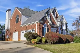 5662 Tuxedo Dr, Douglasville, GA 30135 - Photo 2