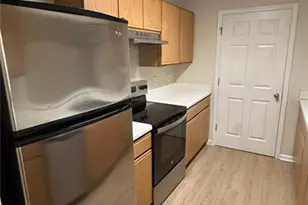 1202 Fairington Village Dr, Lithonia, GA 30038 - Photo 6