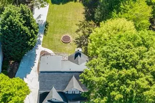 185 Amberbrook Cir, Grayson, GA 30017 - Photo 2