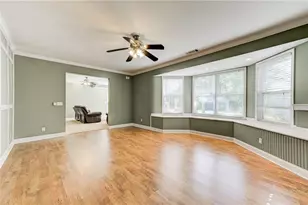 185 Amberbrook Cir, Grayson, GA 30017 - Photo 48
