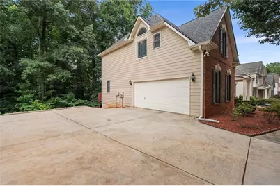 7220 Glen Cove Lane, Stone Mountain, GA 30087 - Photo 6