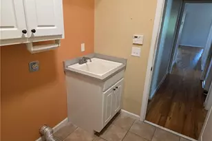 525 Pirklefield Dr, Covington, GA 30014 - Photo 22