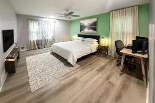 2448 Hillboro Cir S W, Marietta, GA 30064 - Photo 10