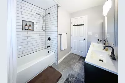 2448 Hillboro Circle SW, Marietta, GA 30064 - Photo 14