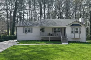 2448 Hillboro Cir S W, Marietta, GA 30064 - Photo 2