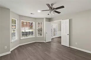 4021 Ash Tree St, Snellville, GA 30039 - Photo 4