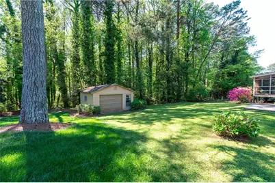 1407 Ridgewood Drive SW, Lilburn, GA 30047 - Photo 32