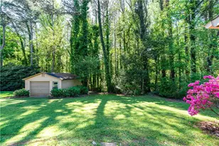 1407 Ridgewood Dr SW, Lilburn, GA 30047 - Photo 30
