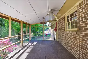 1407 Ridgewood Dr SW, Lilburn, GA 30047 - Photo 28