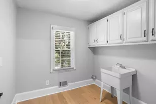 10570 Buice Rd, Johns Creek, GA 30022 - Photo 26