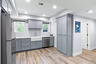 10570 Buice Rd, Johns Creek, GA 30022 - Photo 54