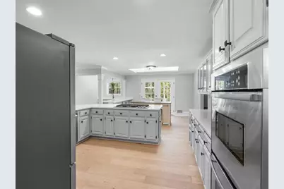 10570 Buice Road, Johns Creek, GA 30022 - Photo 14