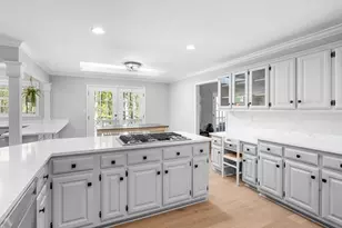 10570 Buice Rd, Johns Creek, GA 30022 - Photo 16