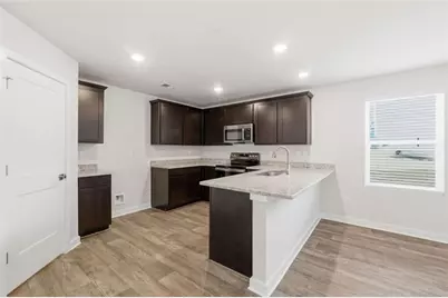 4812 Station Lane, Union City, GA 30291 - Photo 6