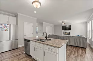 180 Sophie Cir, Locust Grove, GA 30248 - Photo 16