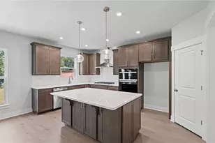4703 Wilderness Trl, Flowery Branch, GA 30542 - Photo 10