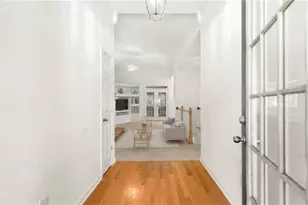 720 Walnut Ln, Woodstock, GA 30188 - Photo 8