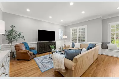 594 Parkside Village, Marietta, GA 30060 - Photo 8