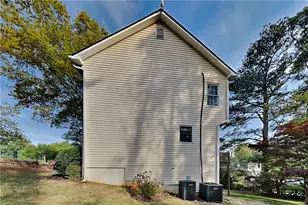 4759 Shallow Ridge Rd NE, Kennesaw, GA 30144 - Photo 18