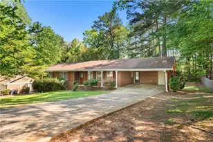 4531 S Roberts Dr, Sugar Hill, GA 30518 - Photo 2