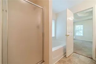 3730 Noble Ct, Gainesville, GA 30507 - Photo 10