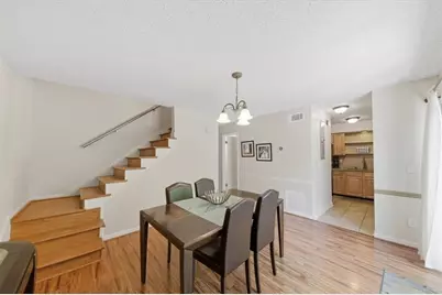 225 Triumph Drive NW, Atlanta, GA 30327 - Photo 10