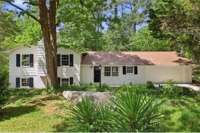 2131 Rolling Acres Drive SW, Conyers, GA 30094 - Photo 2