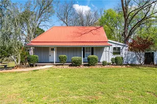 2656 Jackson Trail Rd, Jefferson, GA 30549 - Photo 1